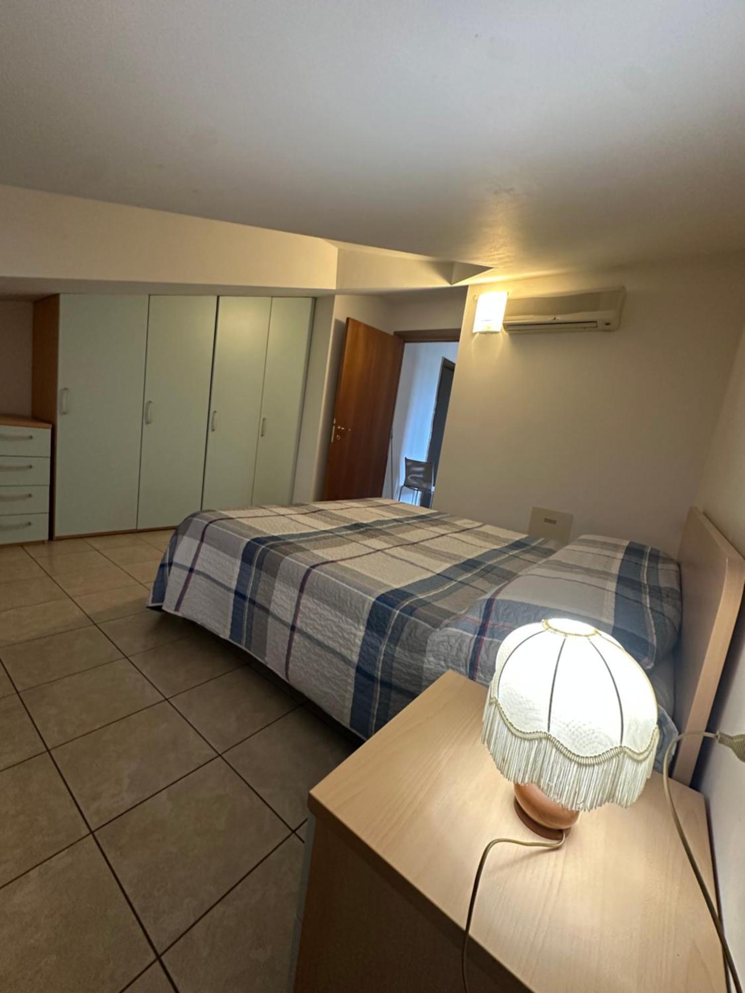 Hotel Holiday Мартинсикуро Екстериор снимка